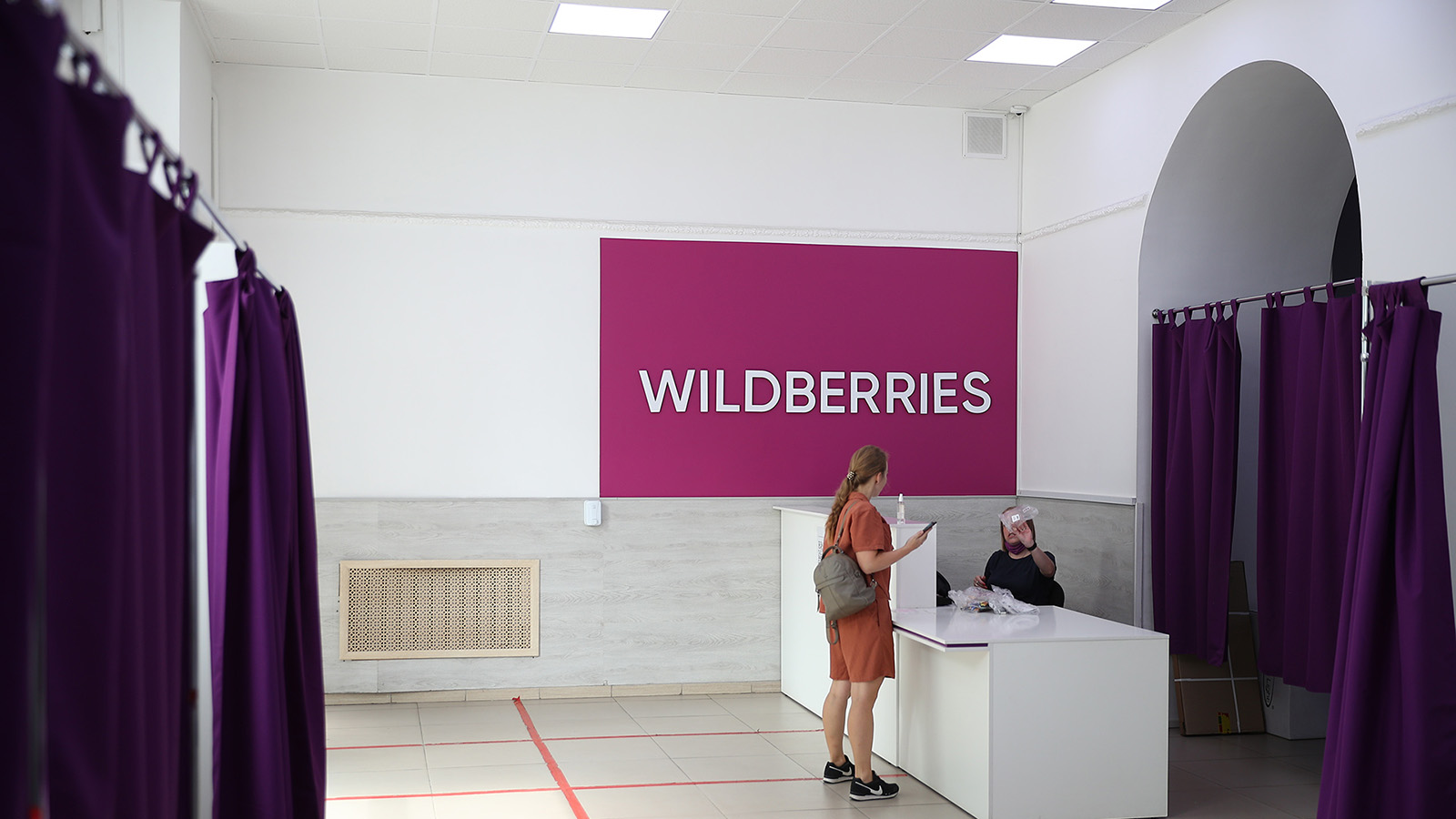 «Идеи для лидера»: развод основателей Wildberries, бизнес-ангелы в России и новый GPT 