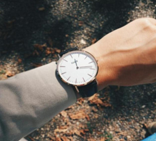 Хотите усилить вашу харизму? Посмотрите на часы